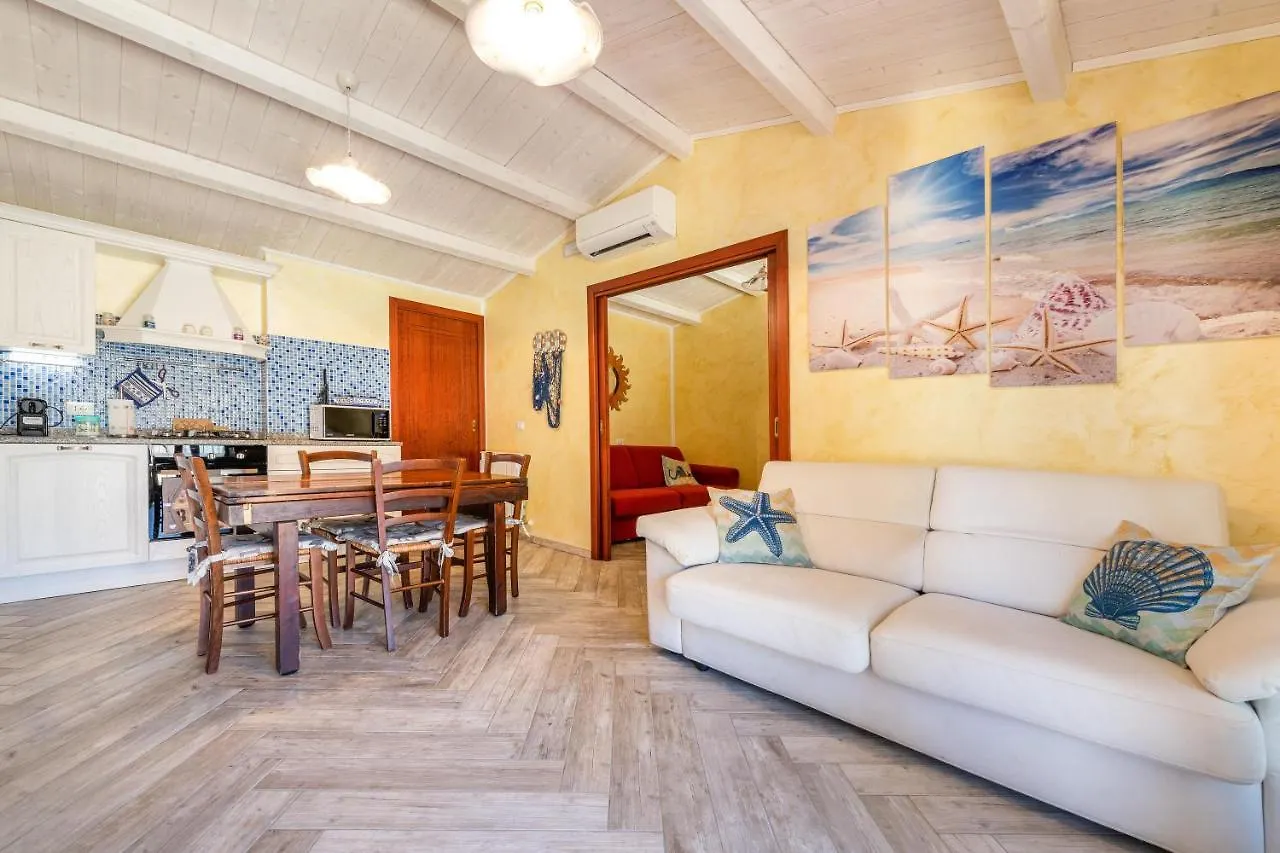 別荘 Luxury Apartment Simius ヴィッラシミーウス
